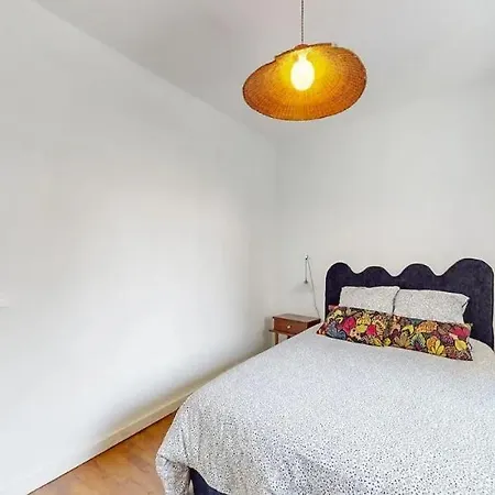 Maison Charentaise 12 A 14 Personnes * Sémussac